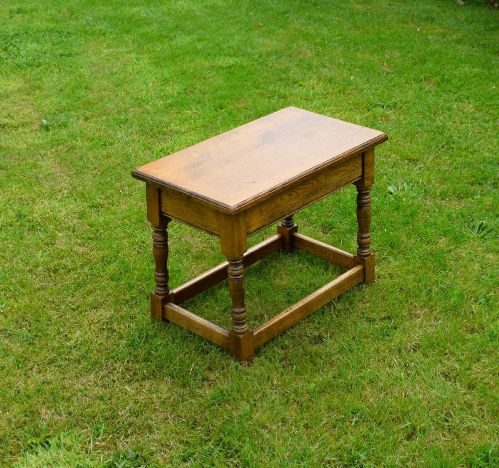 Early 20th Century Oak Coffee Table View III