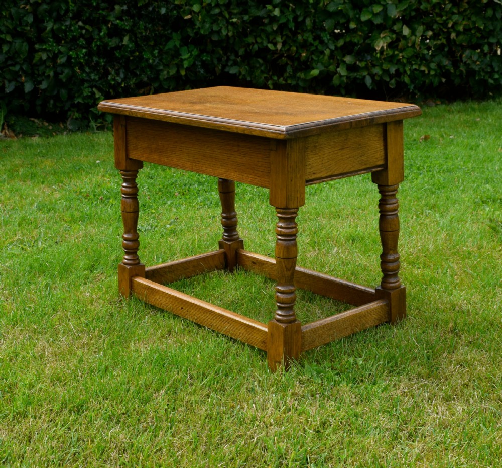 Early 20th Century Oak Coffee Table View XI