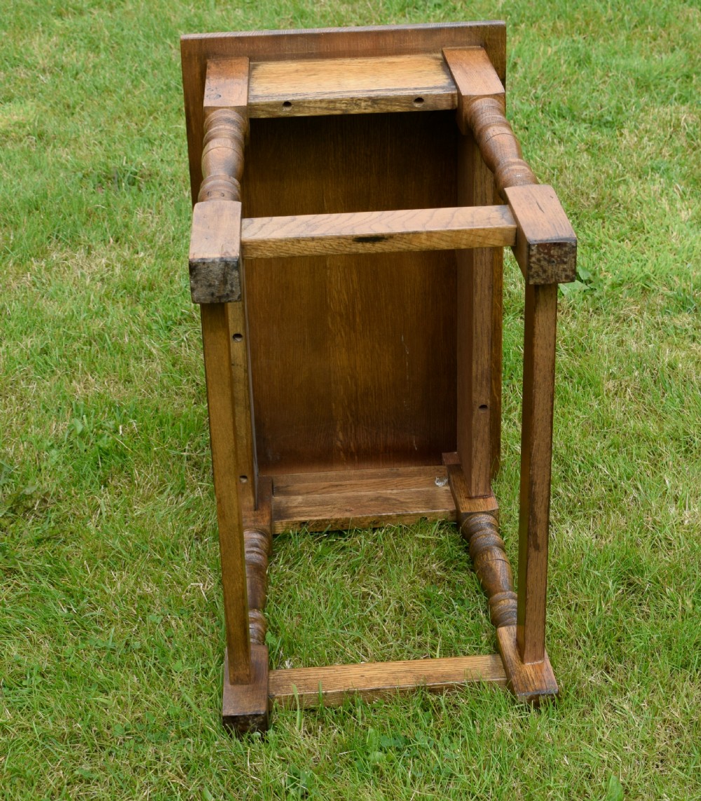 Early 20th Century Oak Coffee Table View XV