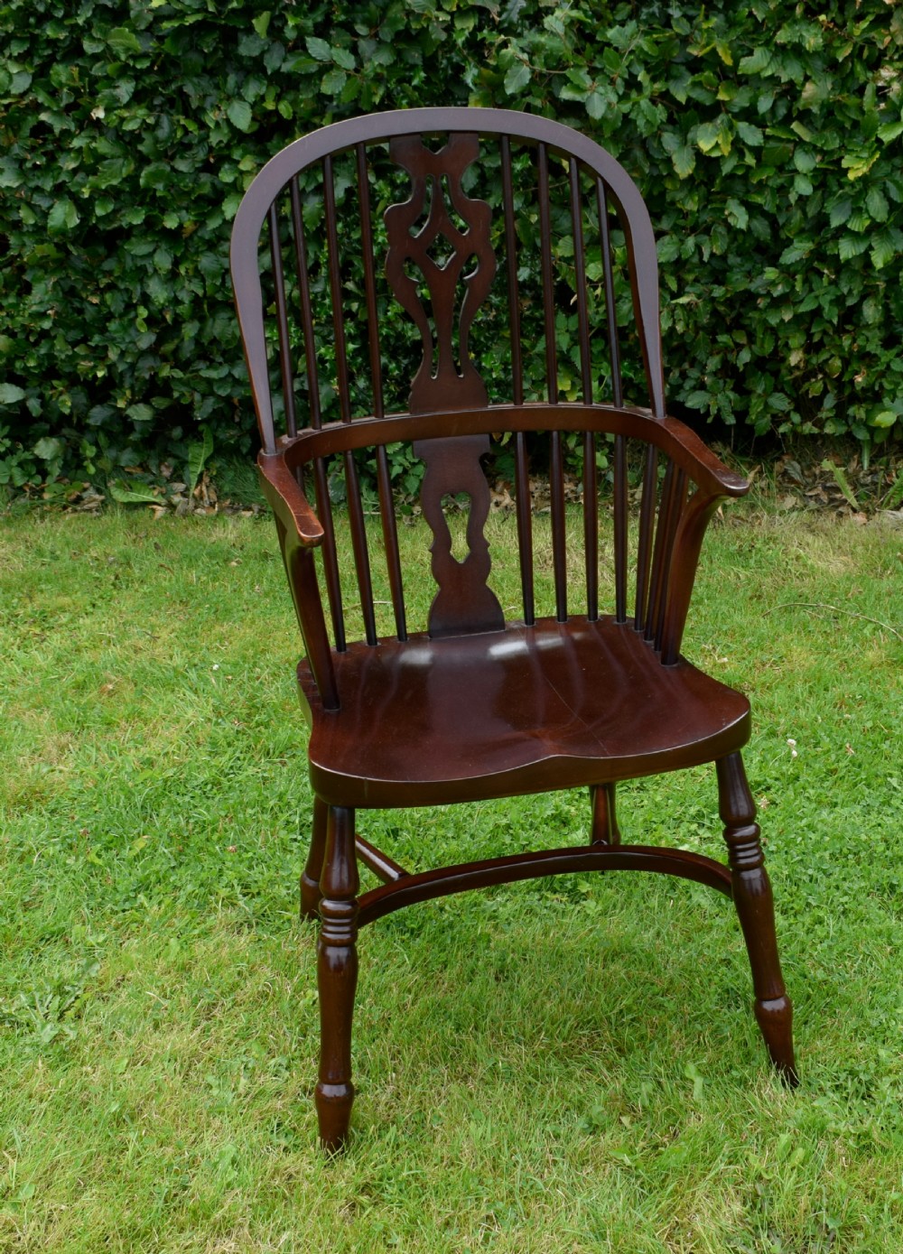 Early 20th Century Windsor Armchair View X