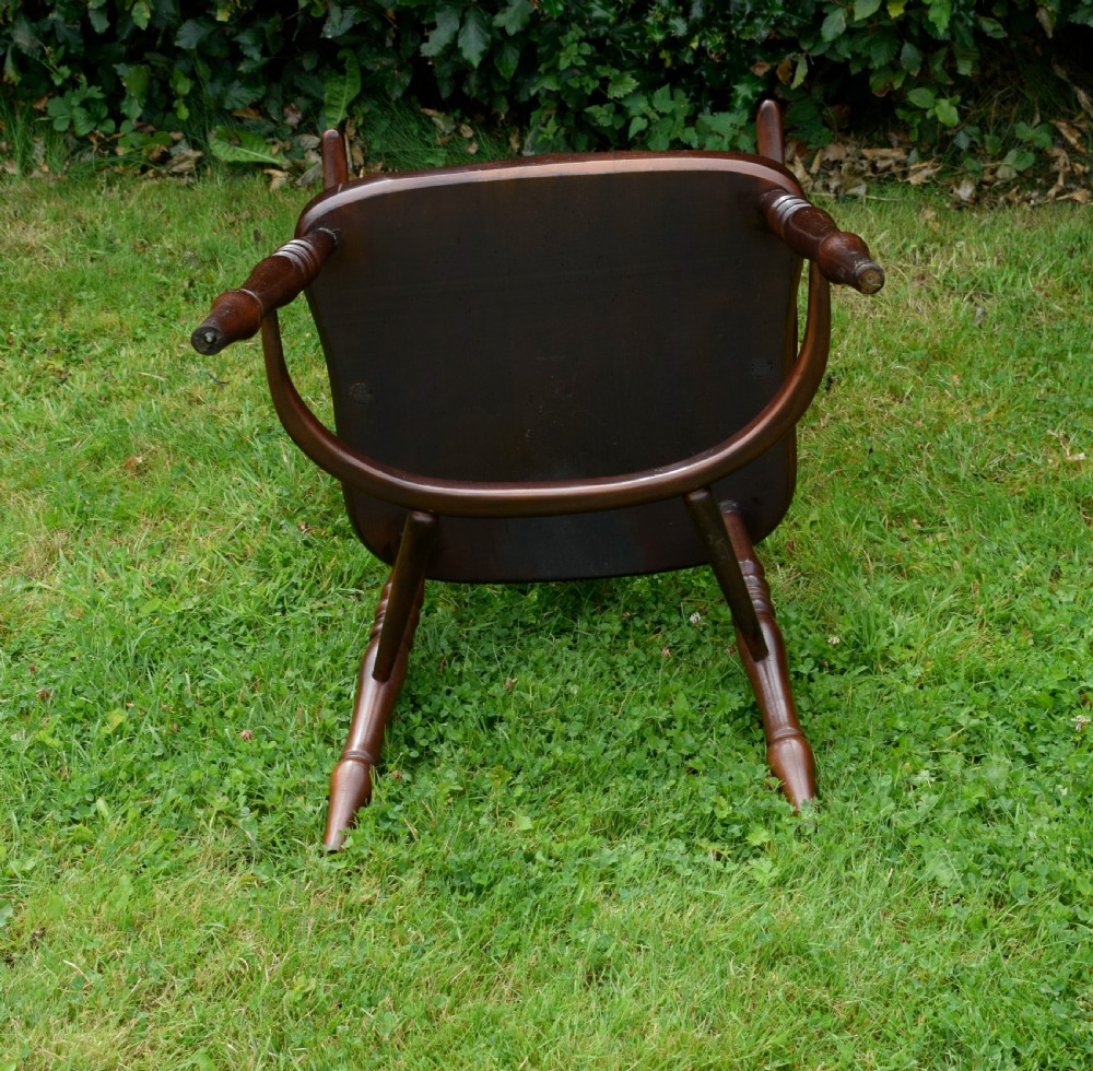 Early 20th Century Windsor Armchair View XI