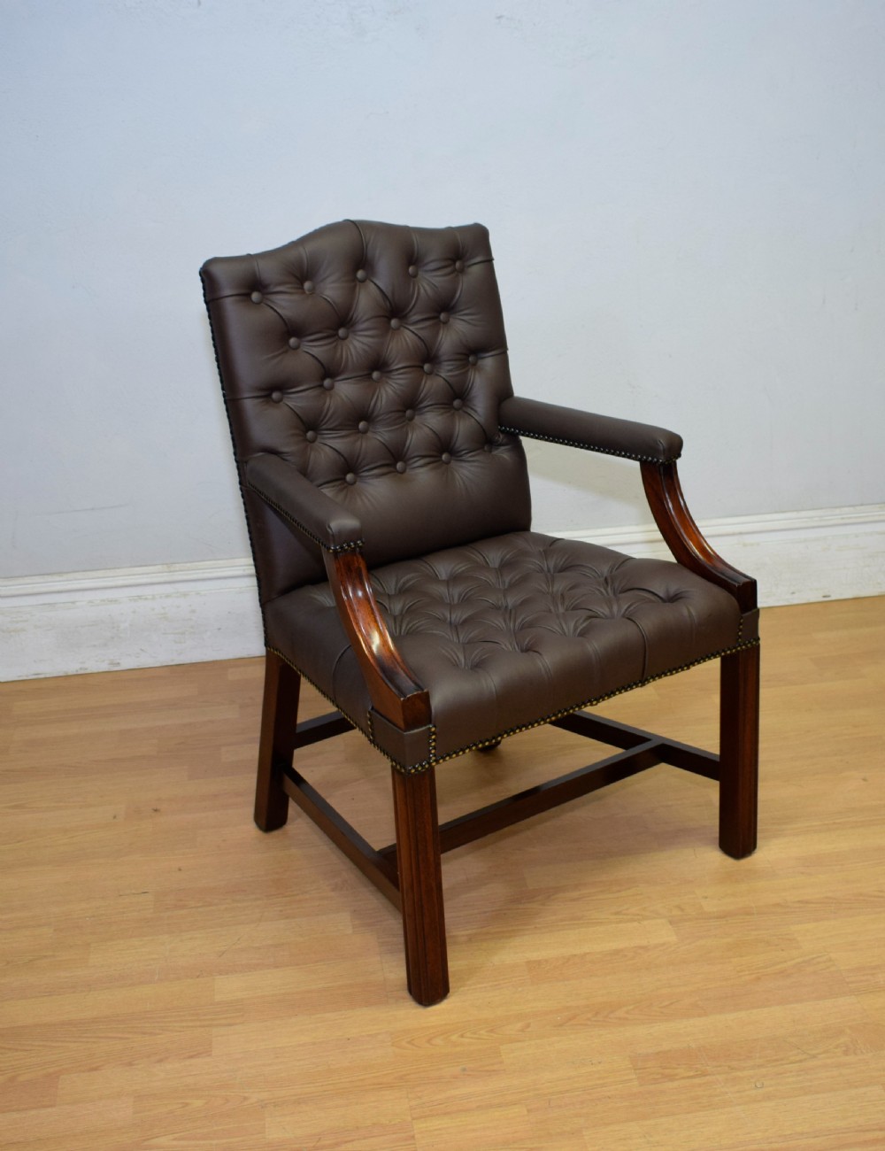  Gainsborough Library Chair View XI