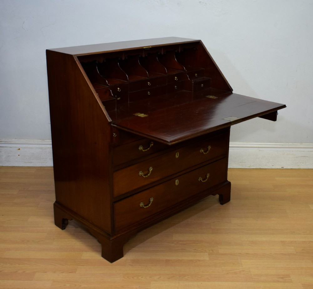 Georgian Period Mahogany Bureau View XI