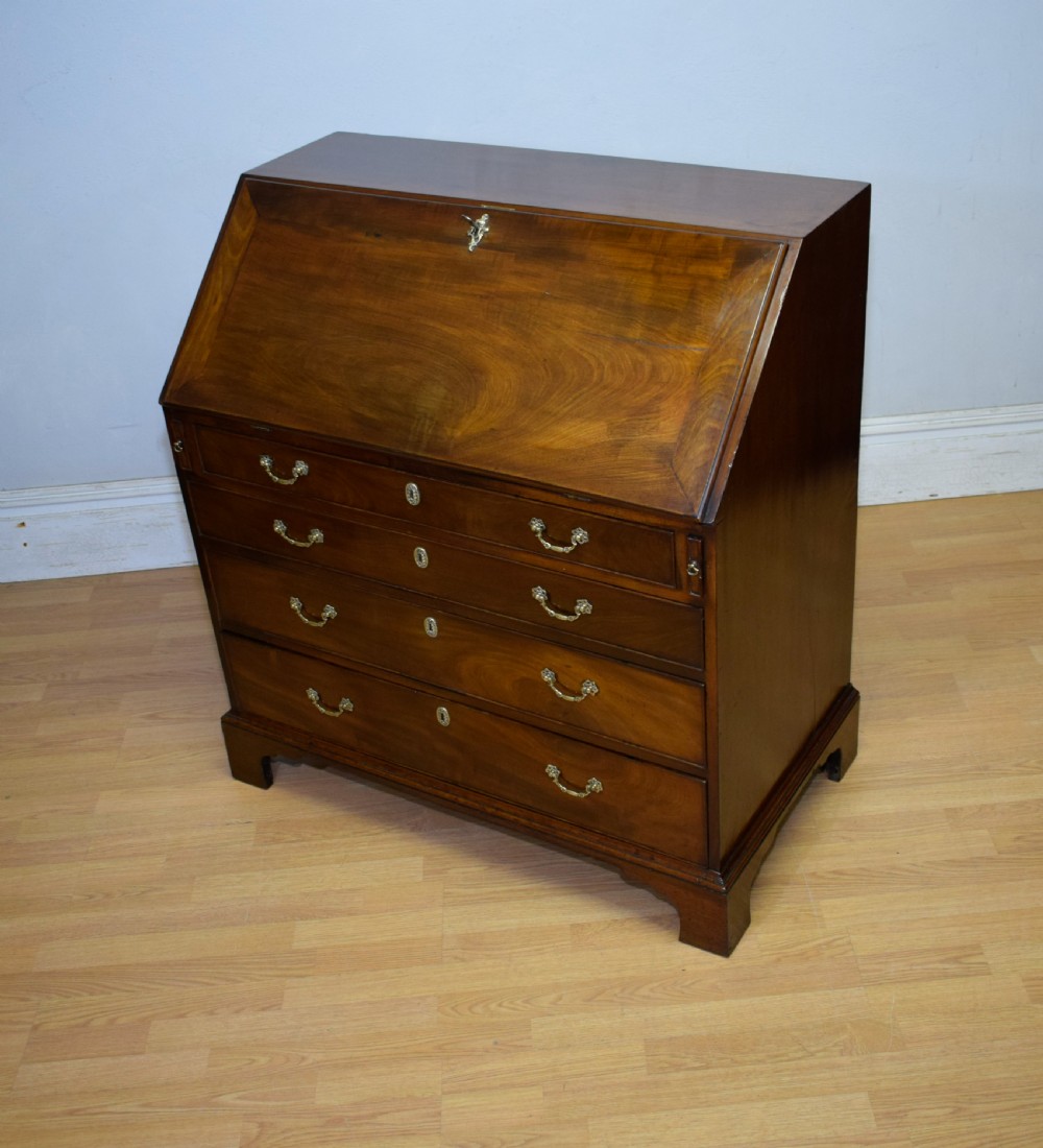 Georgian Period Mahogany Bureau View XV