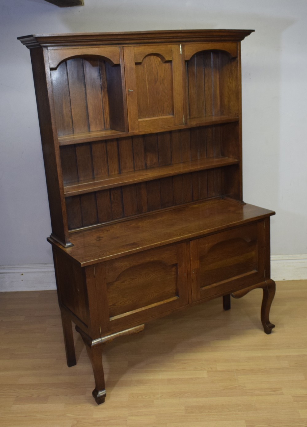 Arts & Crafts Oak Dresser & Rack View XIII