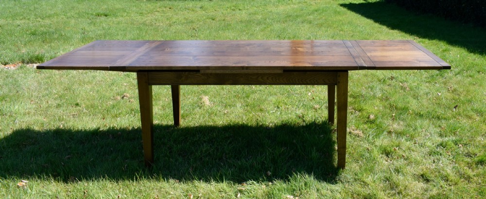 Oak Farmhouse Dining Table/Kitchen Table 
