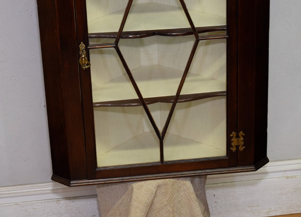 Display Corner Cupboard Glazed  View X