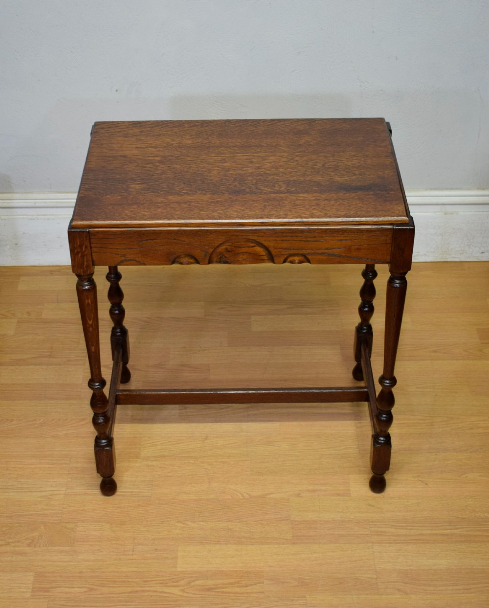 Early 20th Century Oak Console Table View V