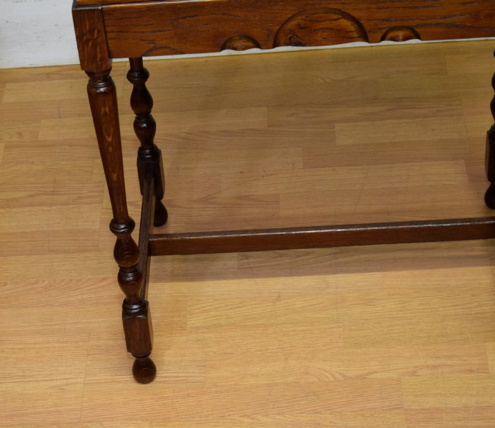 Early 20th Century Oak Console Table View VI
