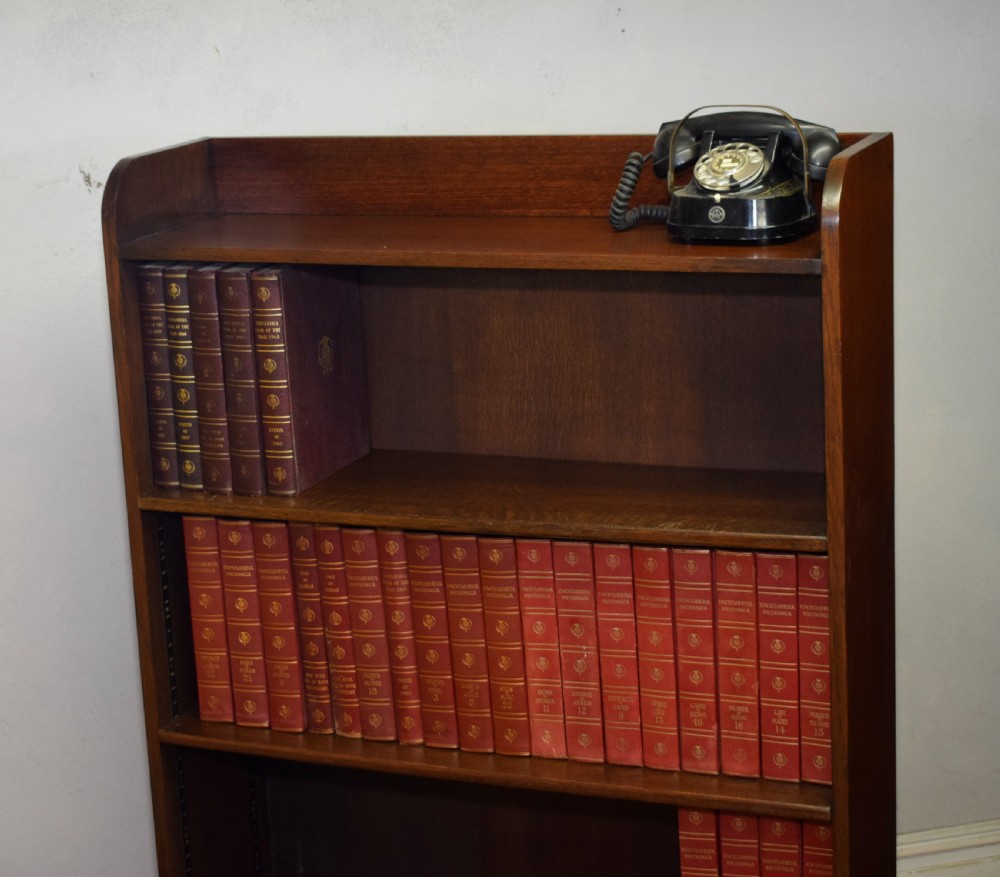 Oak Arts & Crafts Large Bookcase View XV