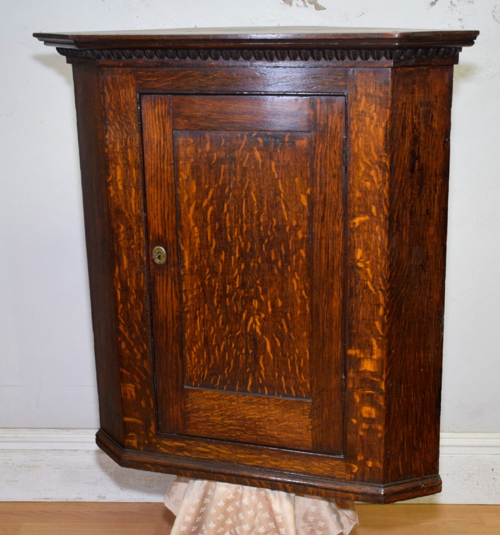 Georgian Oak Hanging Corner Cupboard