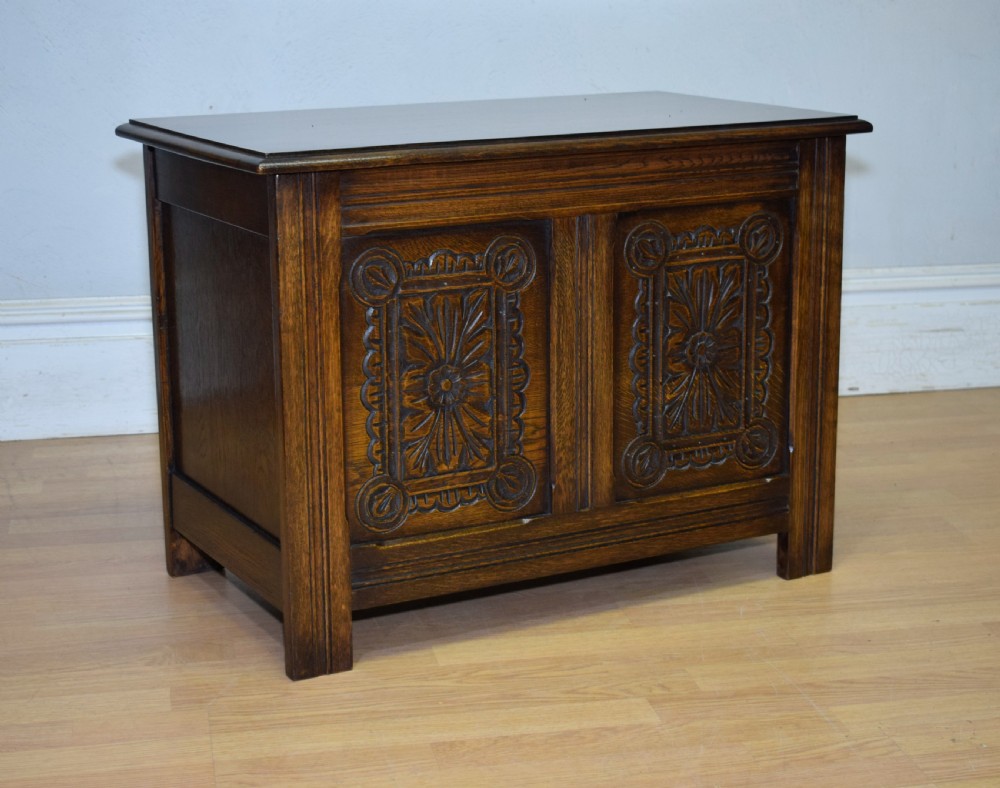 Oak Blanket Chest View II