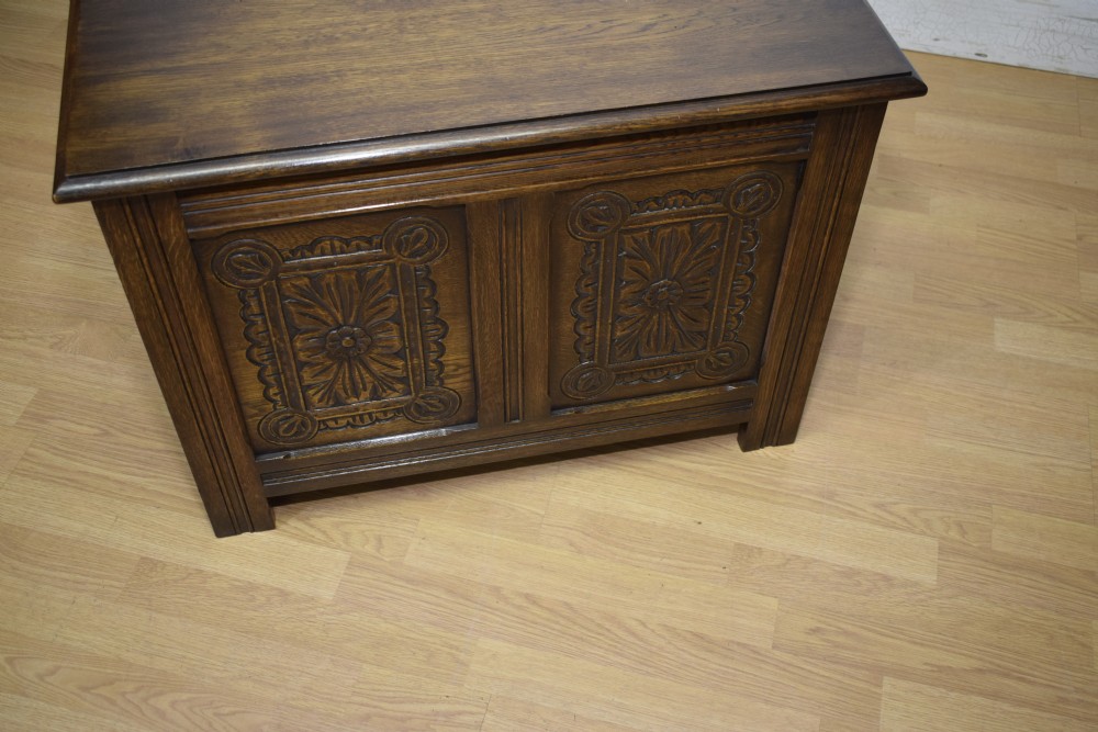 Oak Blanket Chest View VIII