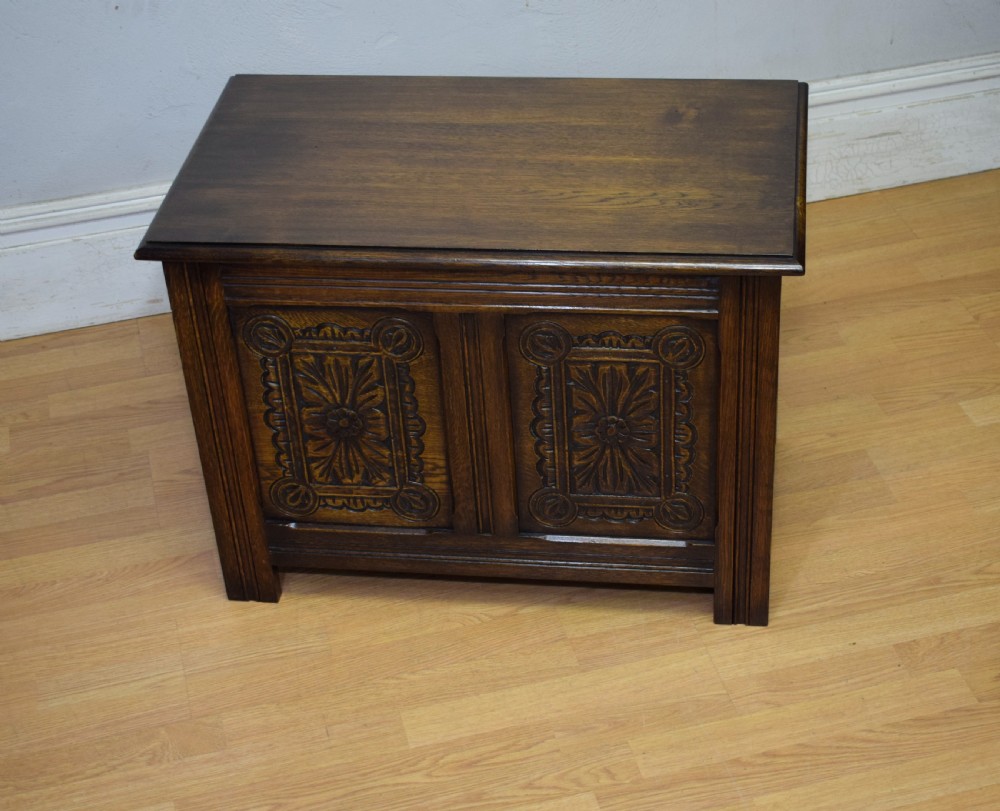 Oak Blanket Chest View XII