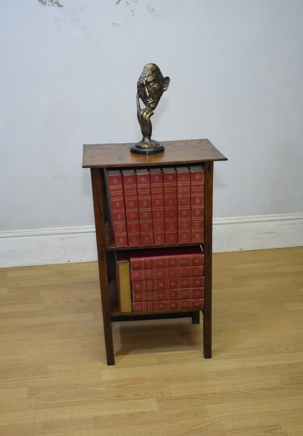 Oak Arts & Crafts Bookcase View VII