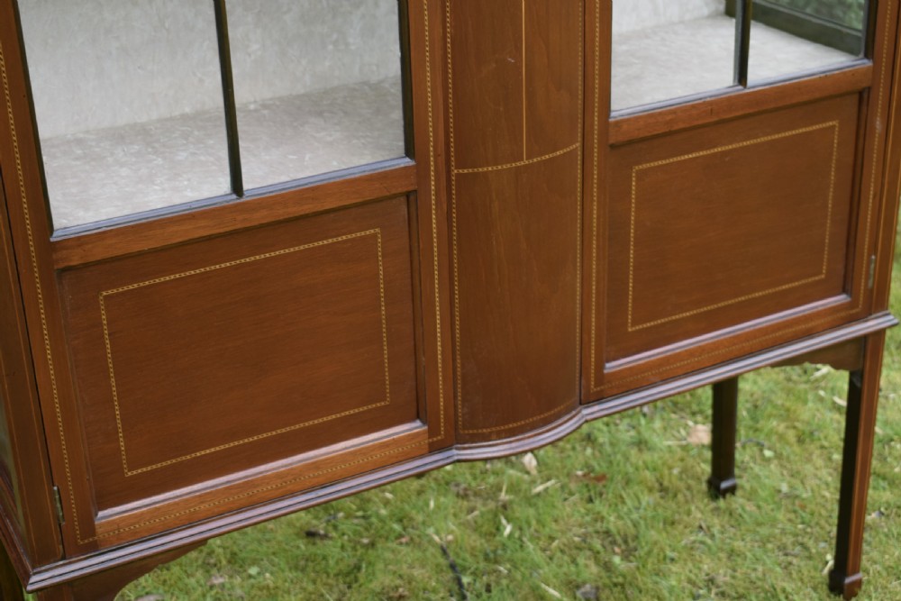 Edwardian Mahogany Inlaid Display Cabinet  View XII