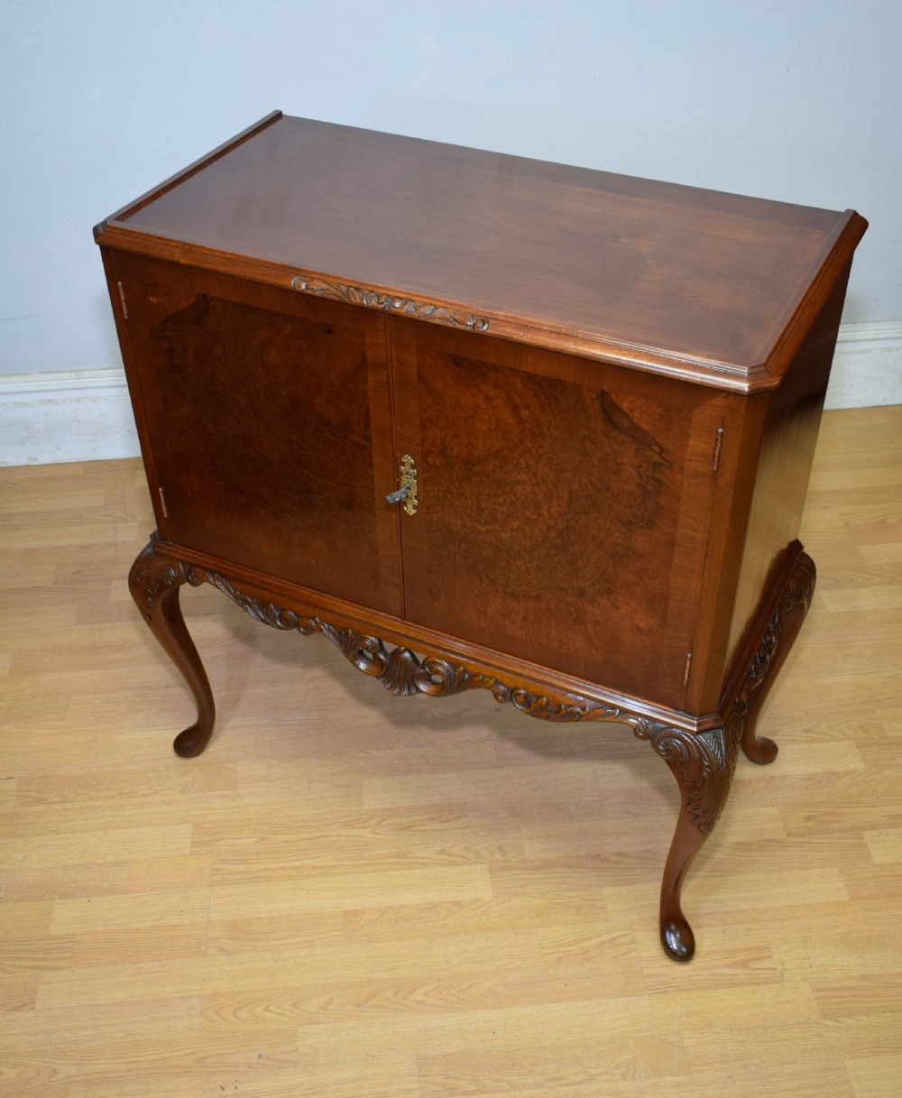 Early 20th Century Walnut Cocktail Cabinet View XII