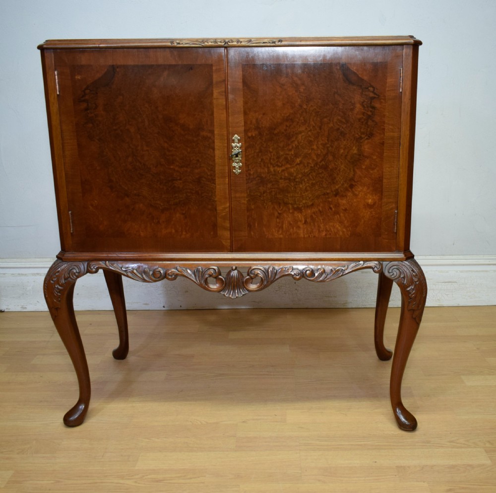 Early 20th Century Walnut Cocktail Cabinet View XIII