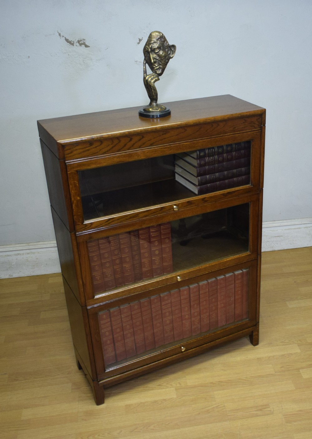 Early 20th Century Oak Bookcase View II