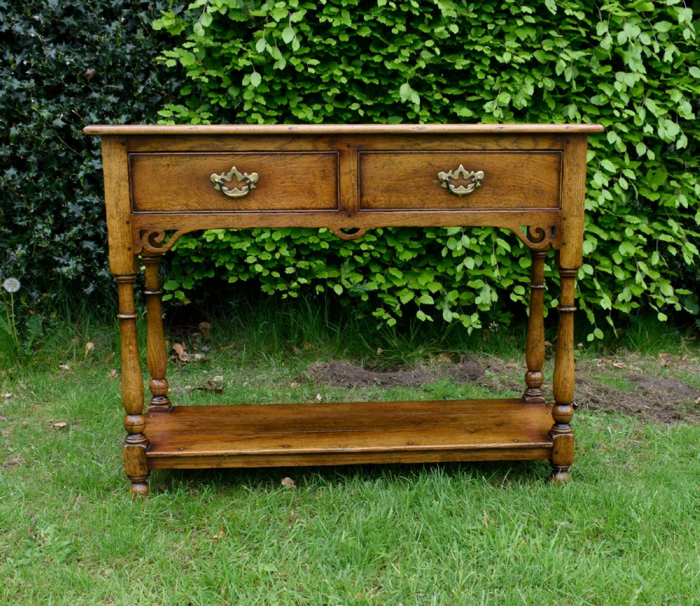 Oak Dresser Base View XXII