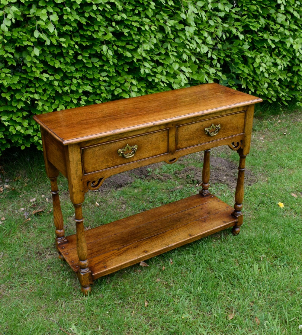 Oak Dresser Base View XXIV