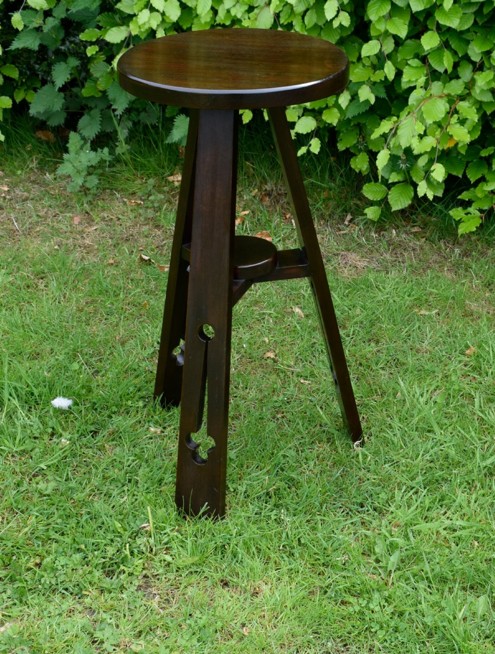 Arts & Crafts Lamp Table View VI