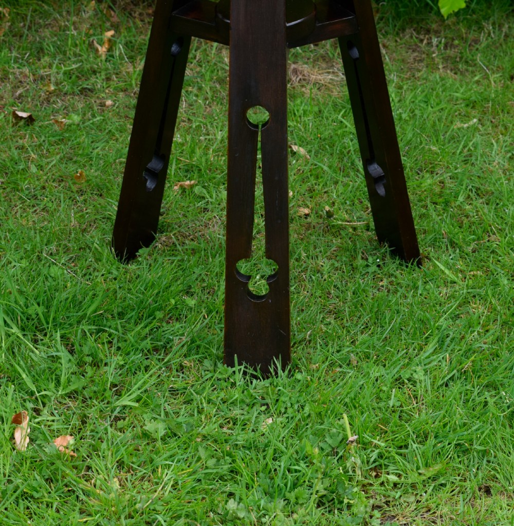 Arts & Crafts Lamp Table View VIII
