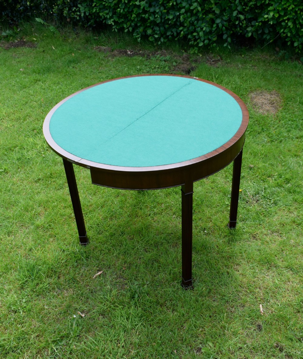 Demi Lune Games Table View X