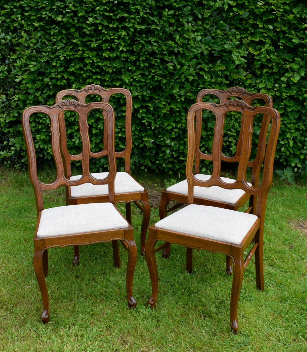 Set of 4 Oak Dining Chairs View III