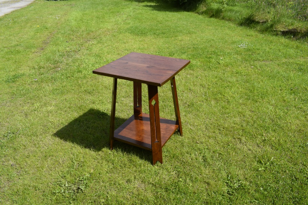 Arts & Crafts Side Table / Lamp Table View III