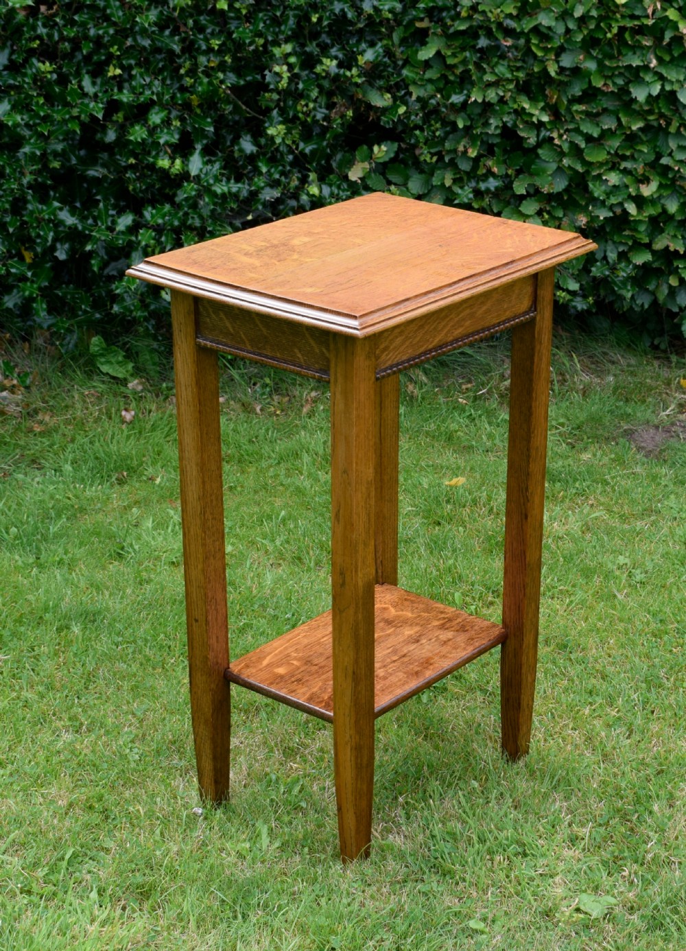 Early 20th Century Lamp Table