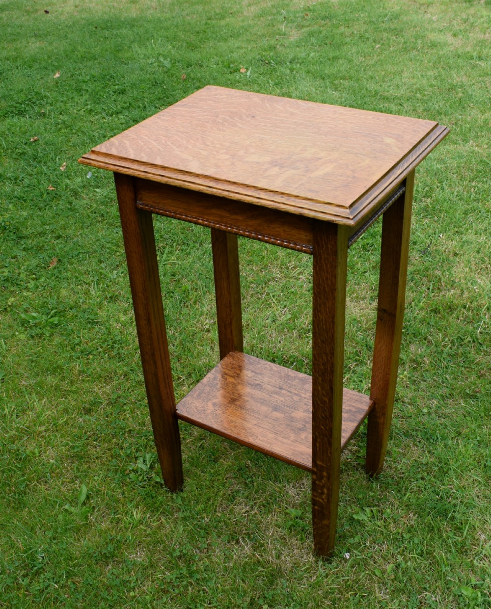 Early 20th Century Lamp Table View X