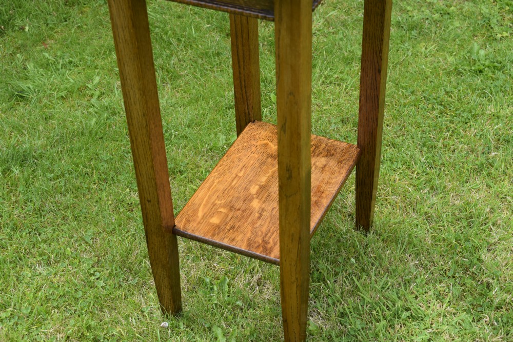 Early 20th Century Lamp Table View XII