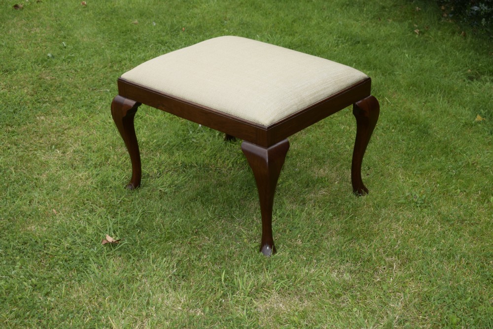 Early 20th Century Centre Stool View II