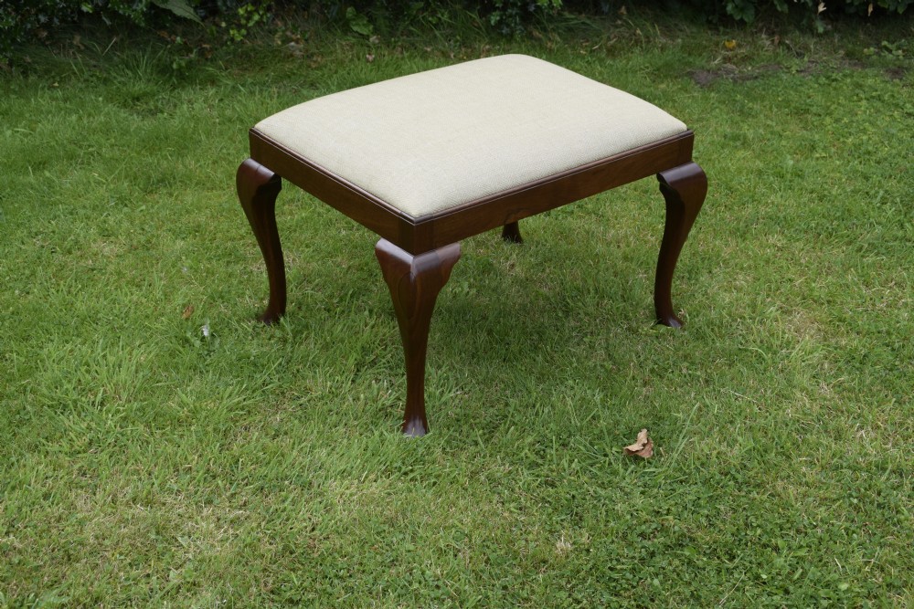 Early 20th Century Centre Stool View III