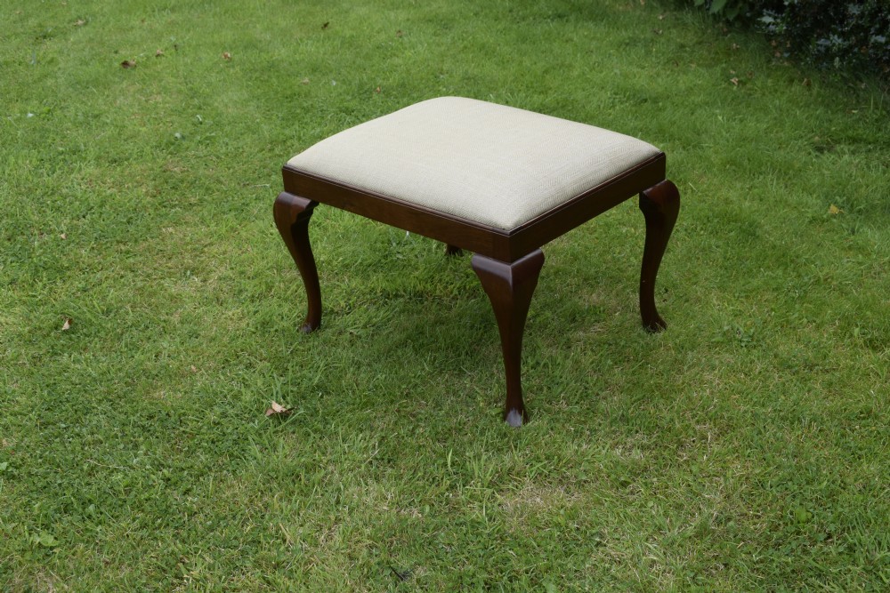Early 20th Century Centre Stool View IV