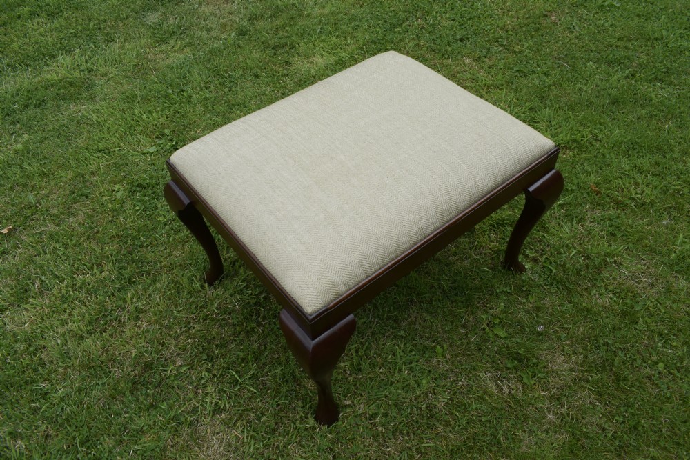Early 20th Century Centre Stool View IX