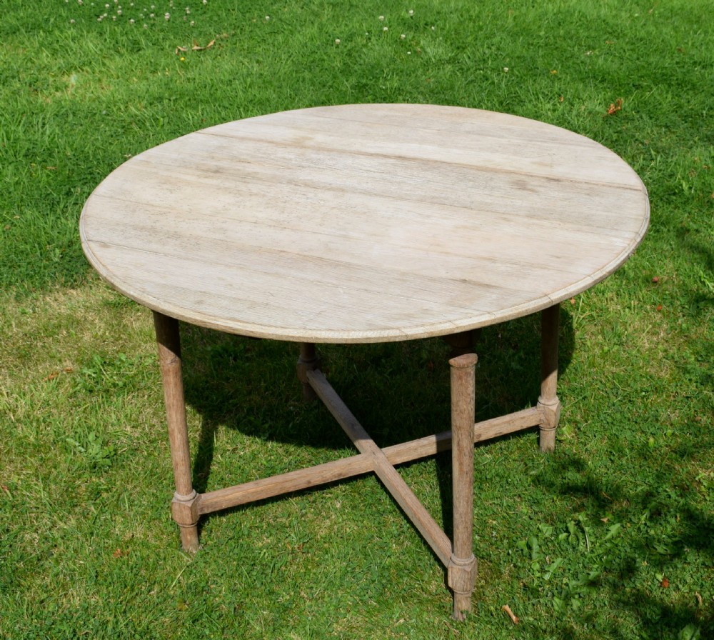 Early 20th Century Bleached Oak Dining Table
