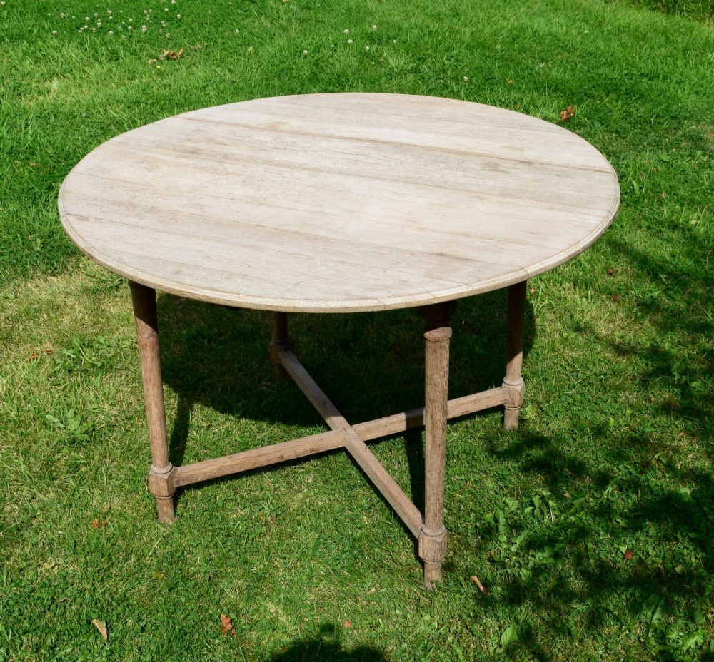 Early 20th Century Bleached Oak Dining Table View V
