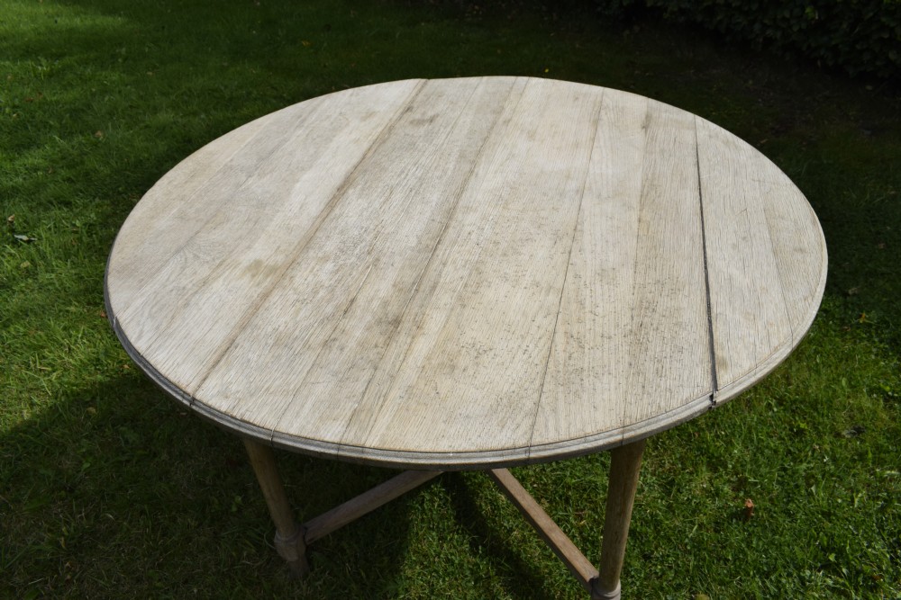 Early 20th Century Bleached Oak Dining Table View XIV