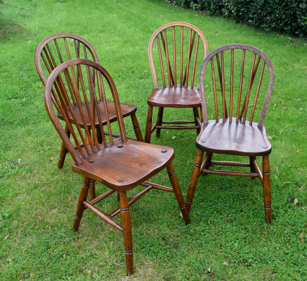 Set of 4 Windsor Kitchen 
Dining  Chairs