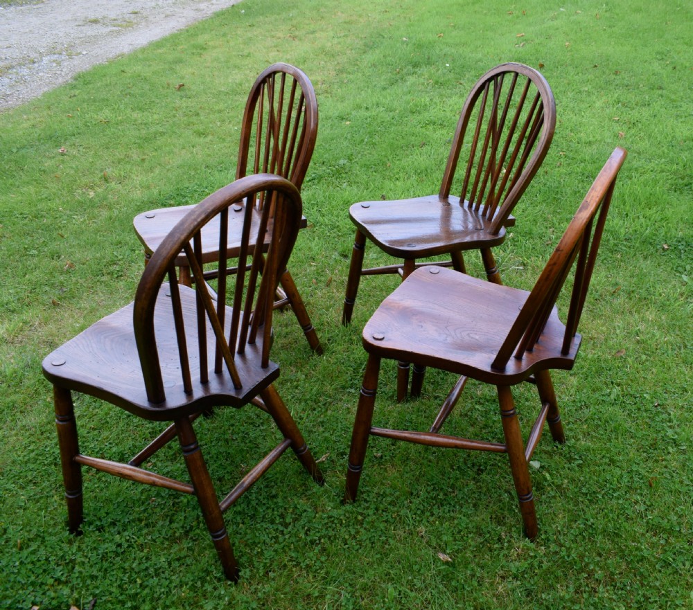 Set of 4 Windsor Kitchen 
Dining  Chairs View XV