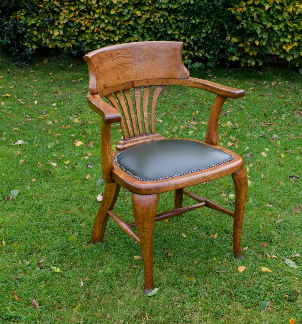 Victorian Oak Desk Chair / Office Chair View II