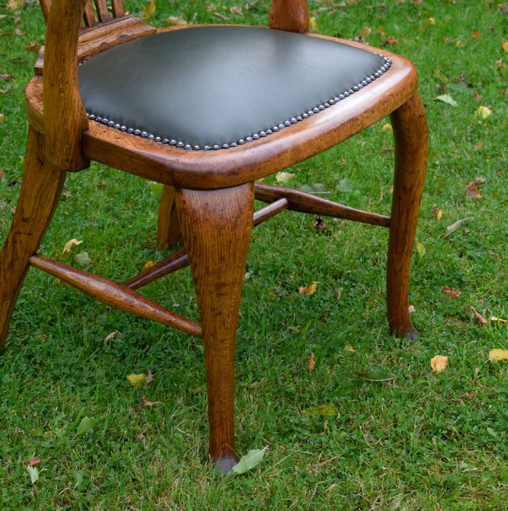 Victorian Oak Desk Chair / Office Chair View XI