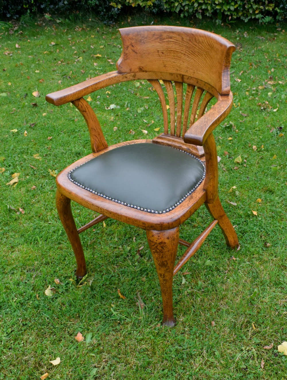 Victorian Oak Desk Chair / Office Chair View XII