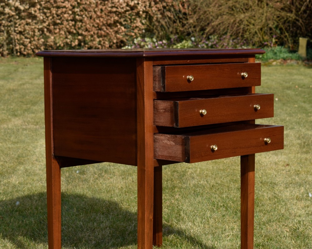 Edwardian Mahogany Chest View XVII