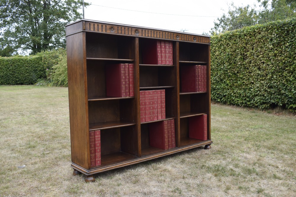 Early 20th Century Oak Bookcase View VI