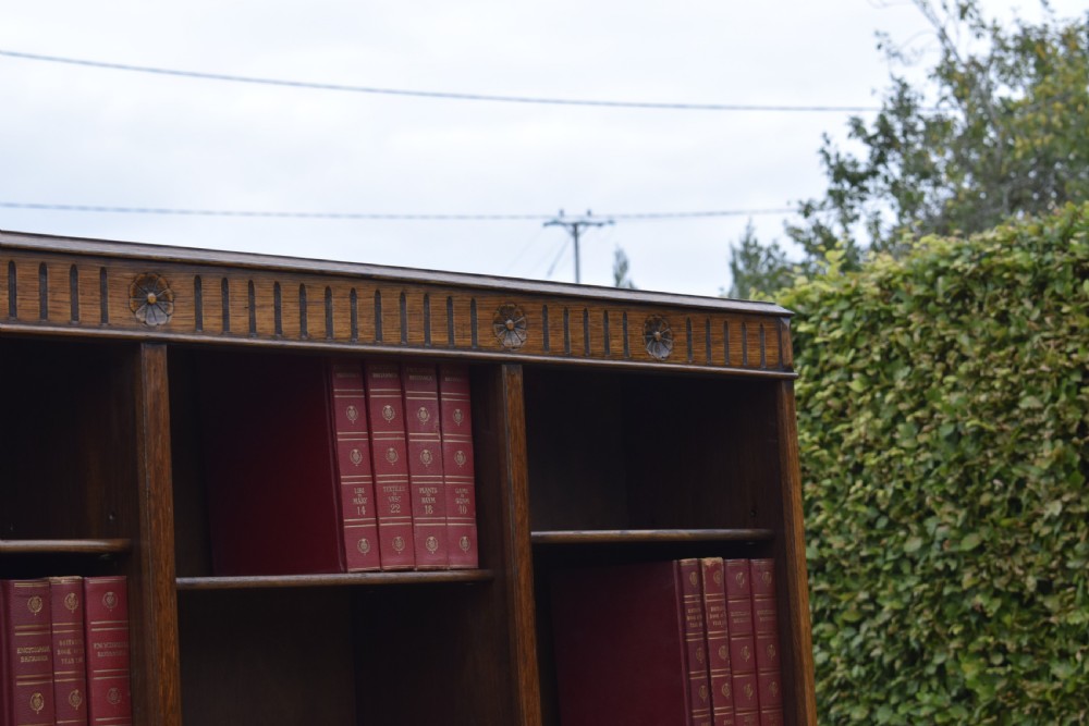 Early 20th Century Oak Bookcase View VII