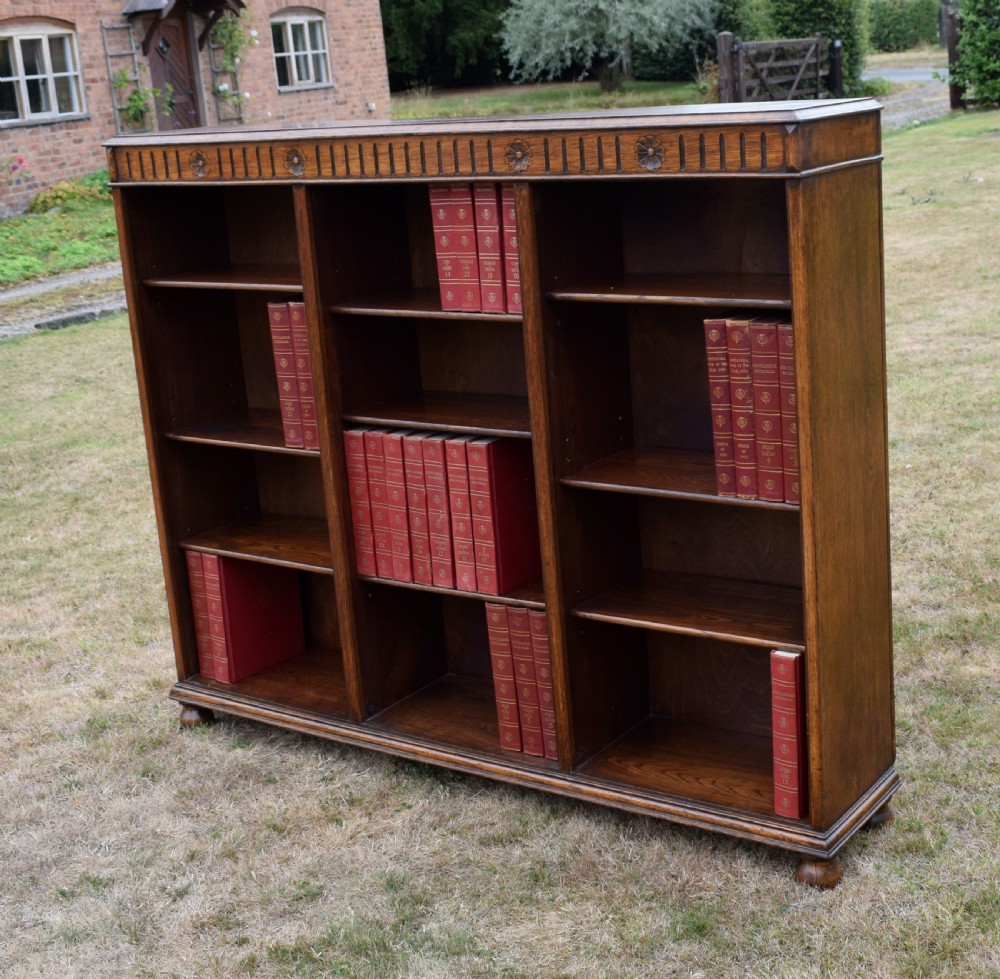 Early 20th Century Oak Bookcase View XIV