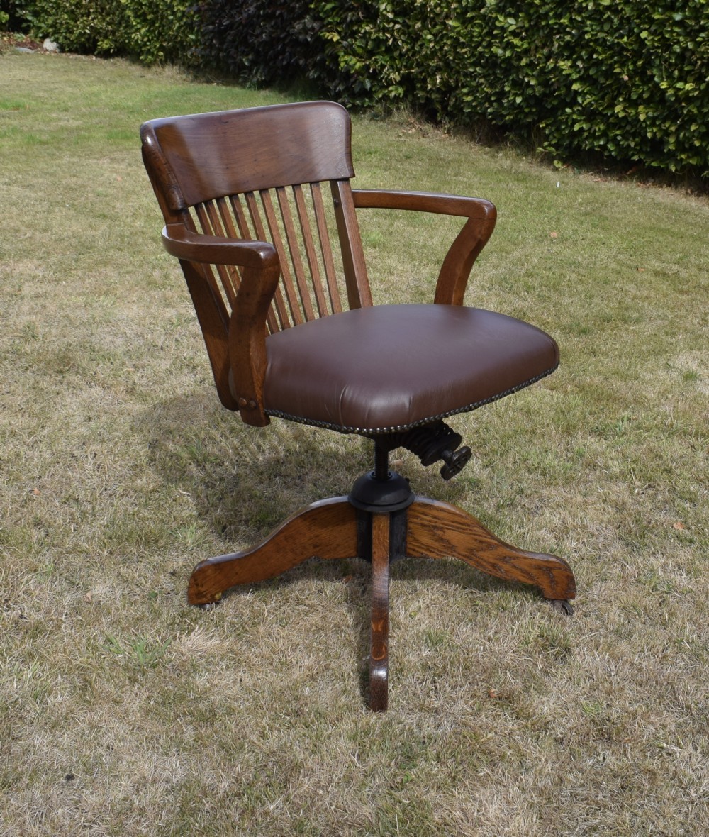 Edwardian Oak Swivel Desk Chair